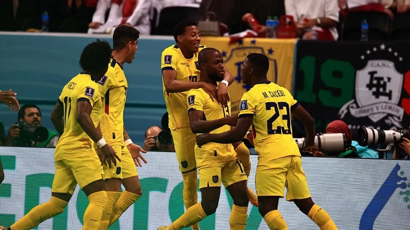 Ecuador giành chiến thắng trước Sengal